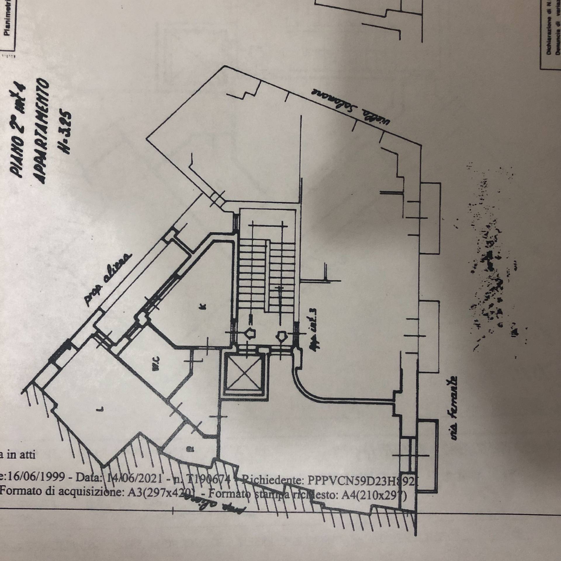 Immagine 21 di Appartamento in affitto  in via ferrante 1 a Caserta