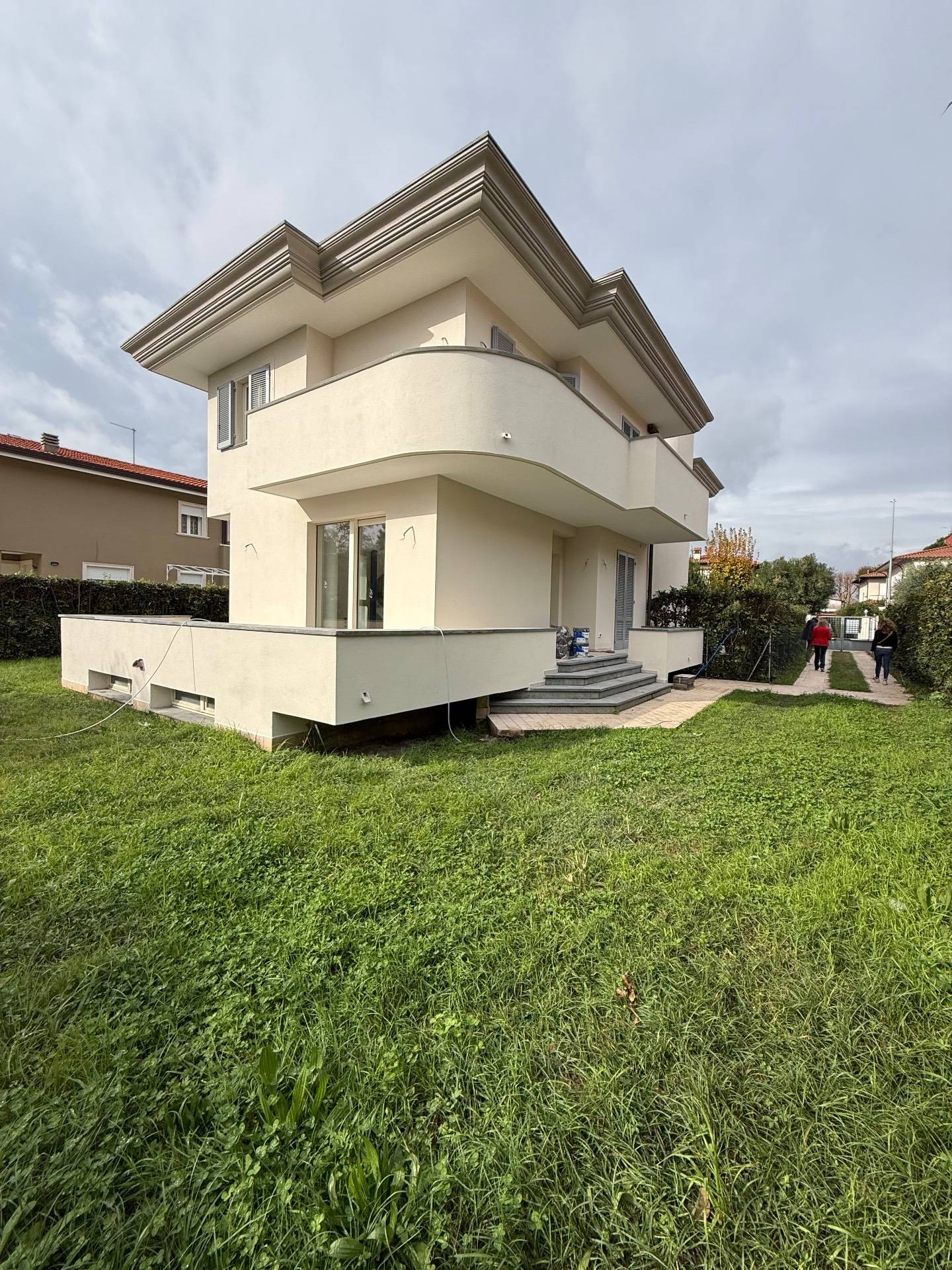 Immagine 2 di Casa semindipendente in vendita  in Pietrasanta a Pietrasanta