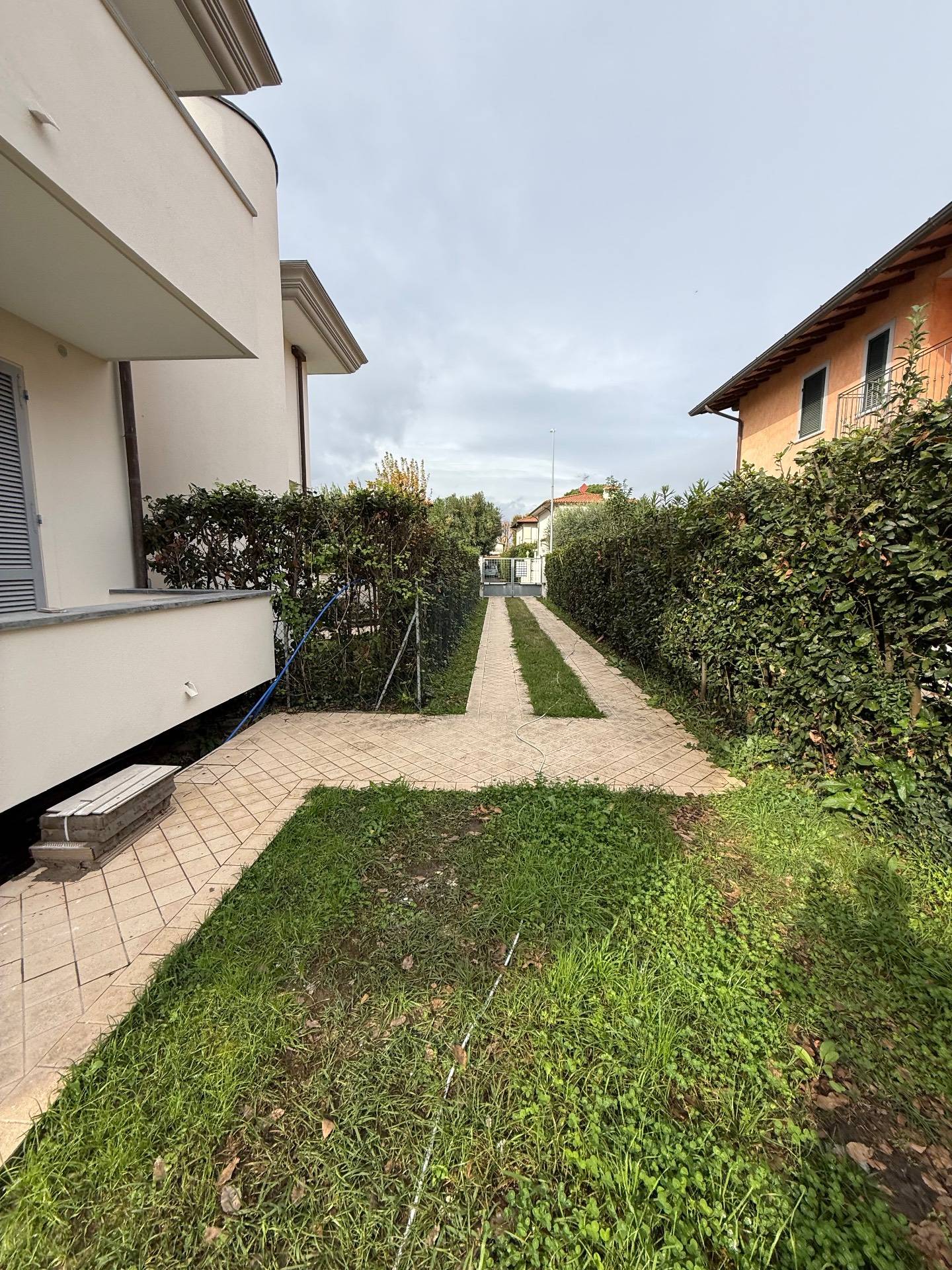 Immagine 4 di Casa semindipendente in vendita  in Pietrasanta a Pietrasanta