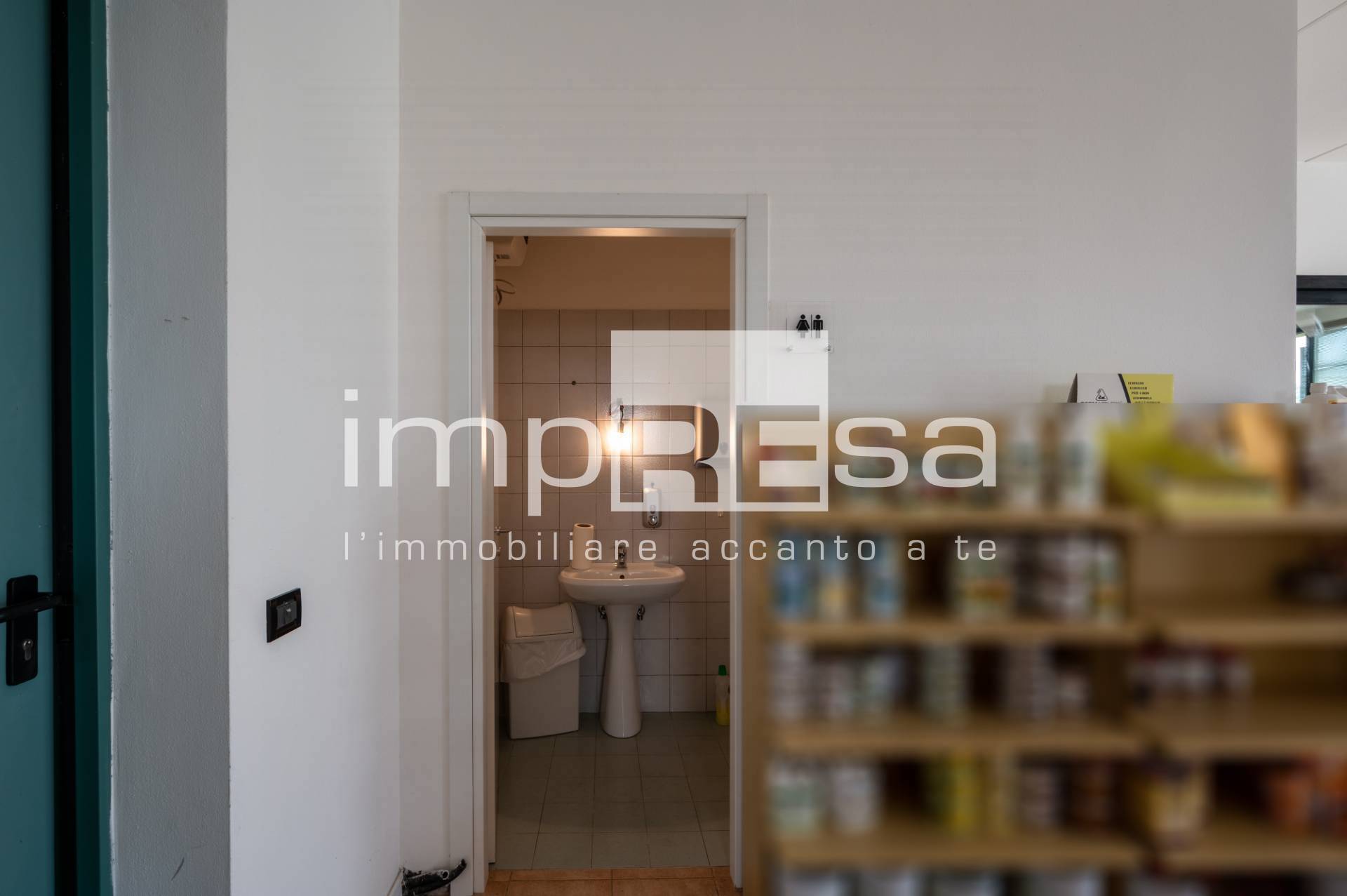 Immagine 11 di Capannone industriale in vendita  in JESOLO PAESE a Jesolo