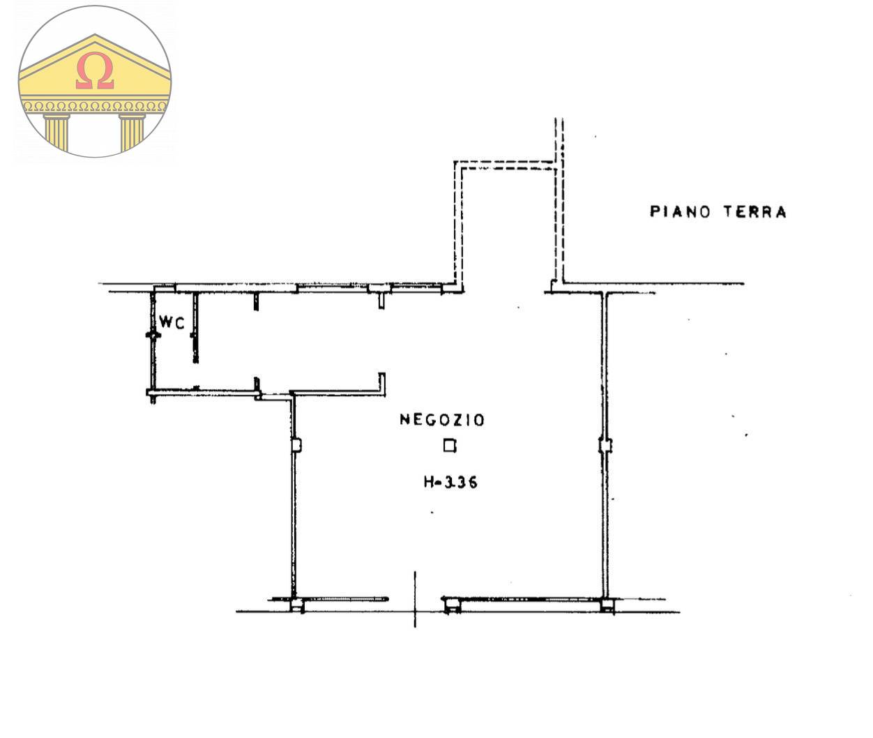 Immagine 3 di Negozio in affitto  a Treviso