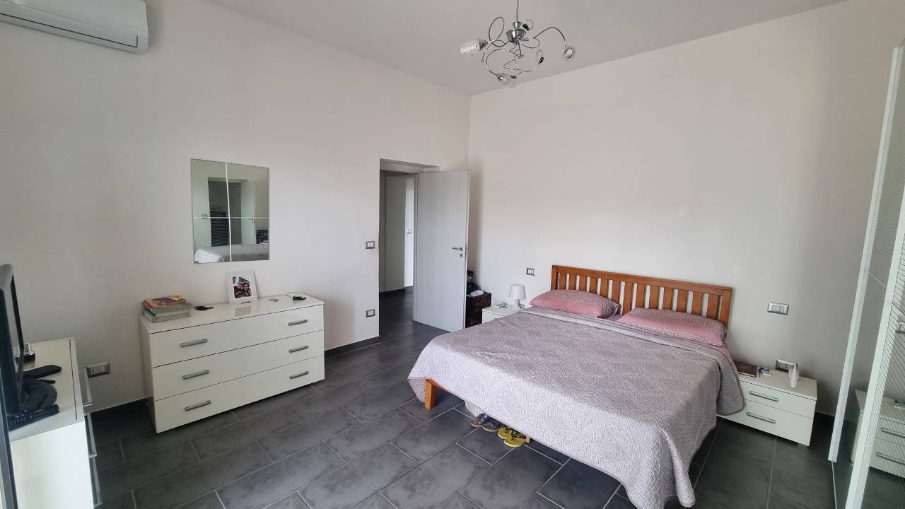 Immagine 13 di Casa indipendente in vendita  in contrada Difesa Grande a Ariano Irpino