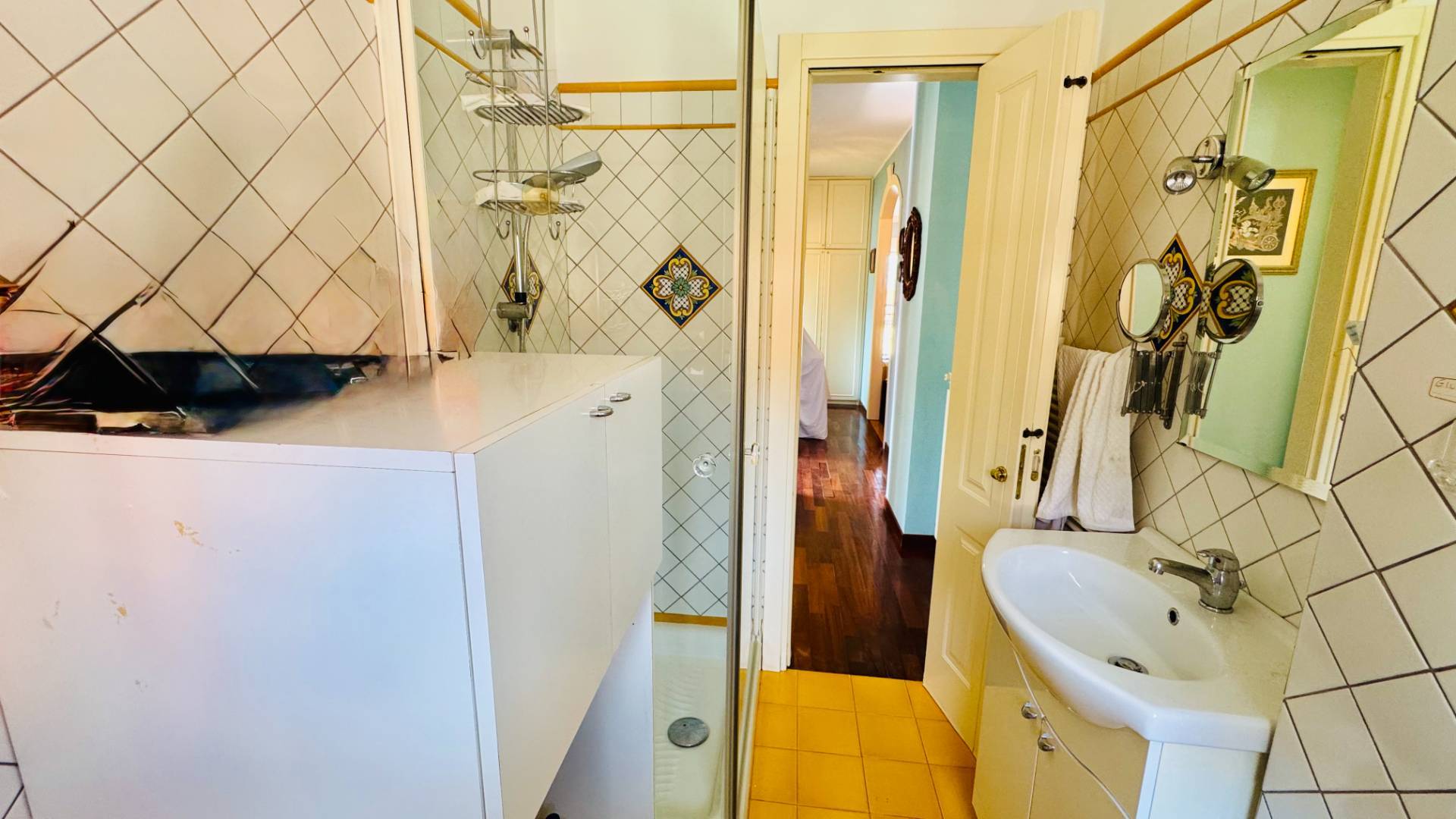 Immagine 18 di Appartamento in vendita  in c/da san tommaso a Ariano Irpino