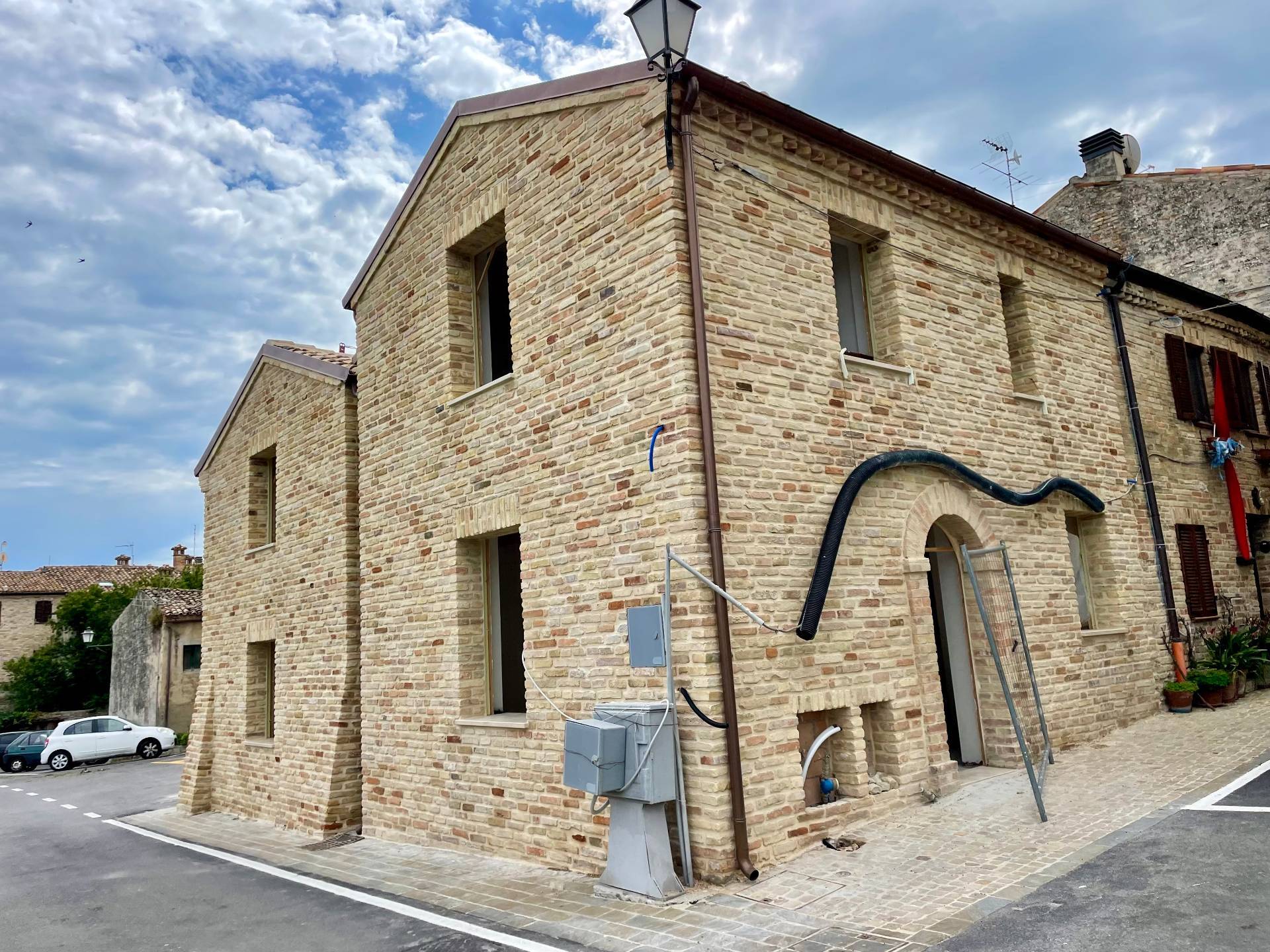 Immagine 27 di Casa indipendente in vendita  a Altidona