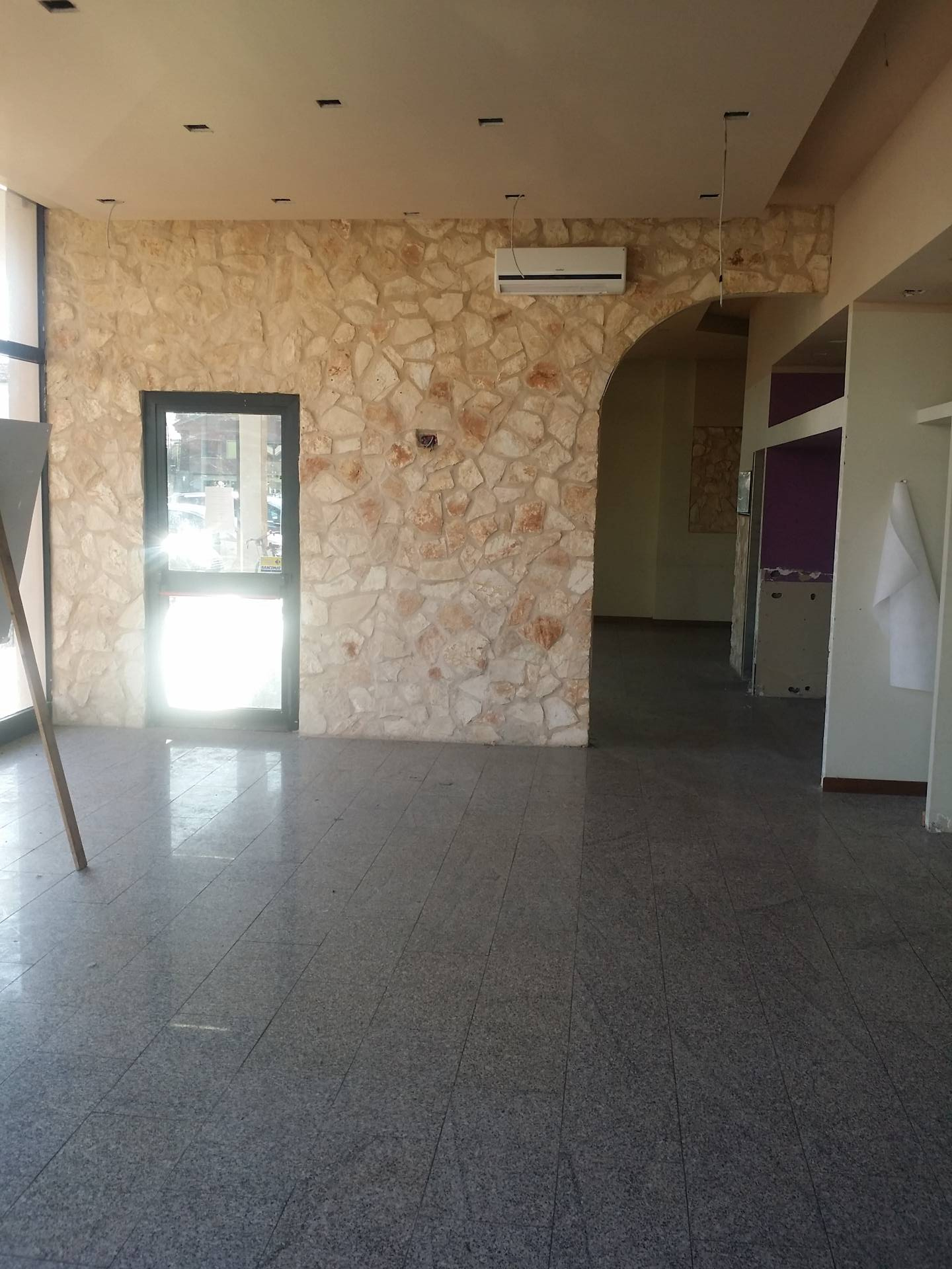 Immagine 1 di Attività commerciale in affitto  a Cerreto Guidi