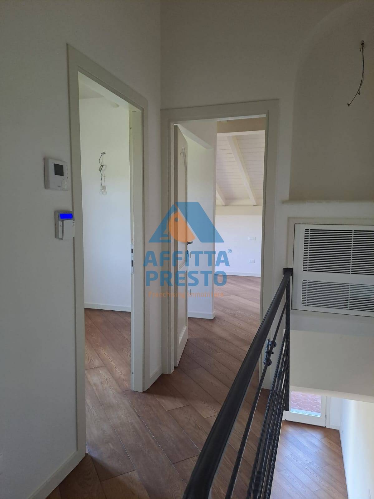 Immagine 6 di Appartamento in vendita  a Empoli