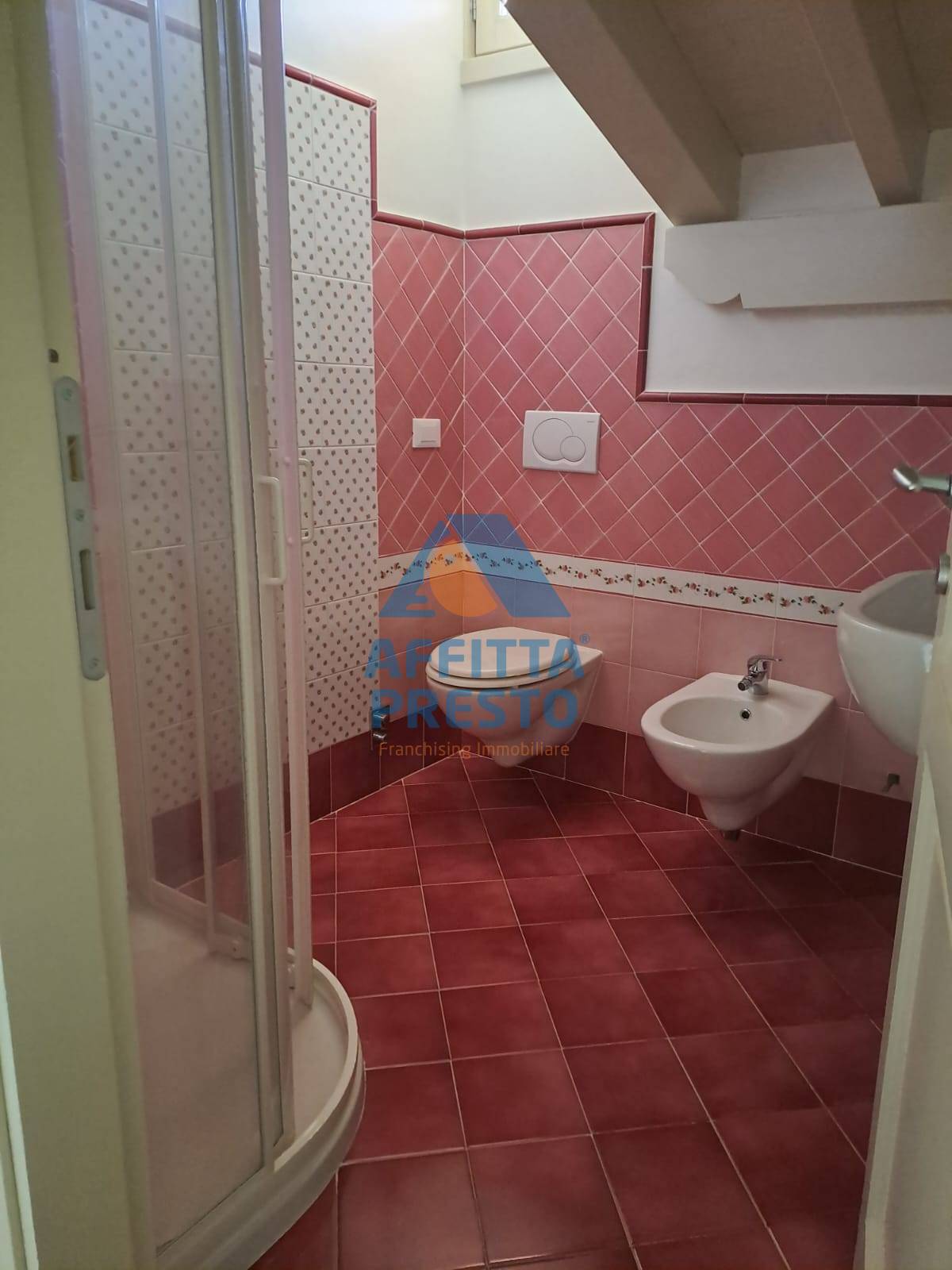 Immagine 5 di Appartamento in vendita  a Empoli