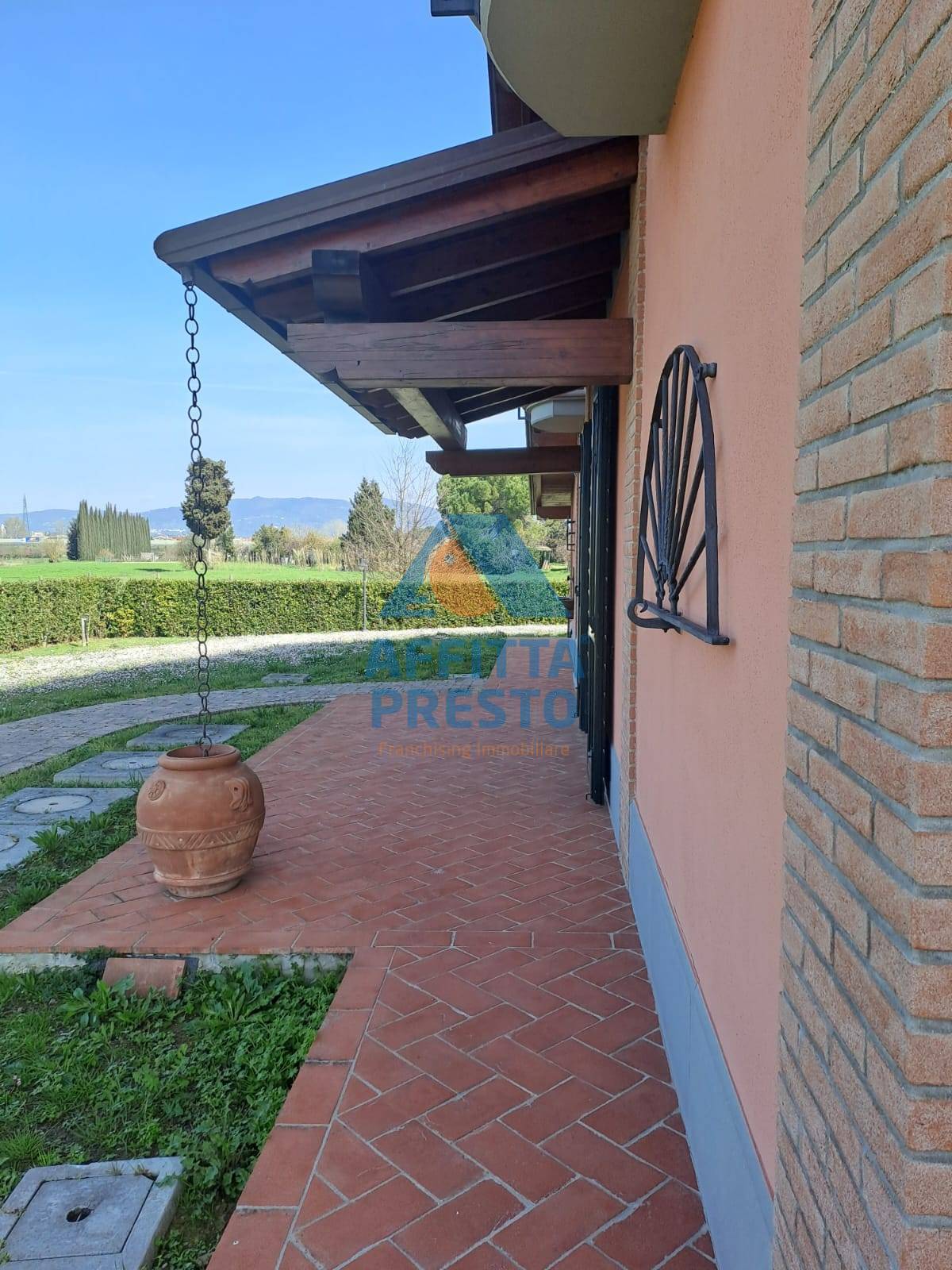 Immagine 8 di Appartamento in vendita  a Empoli