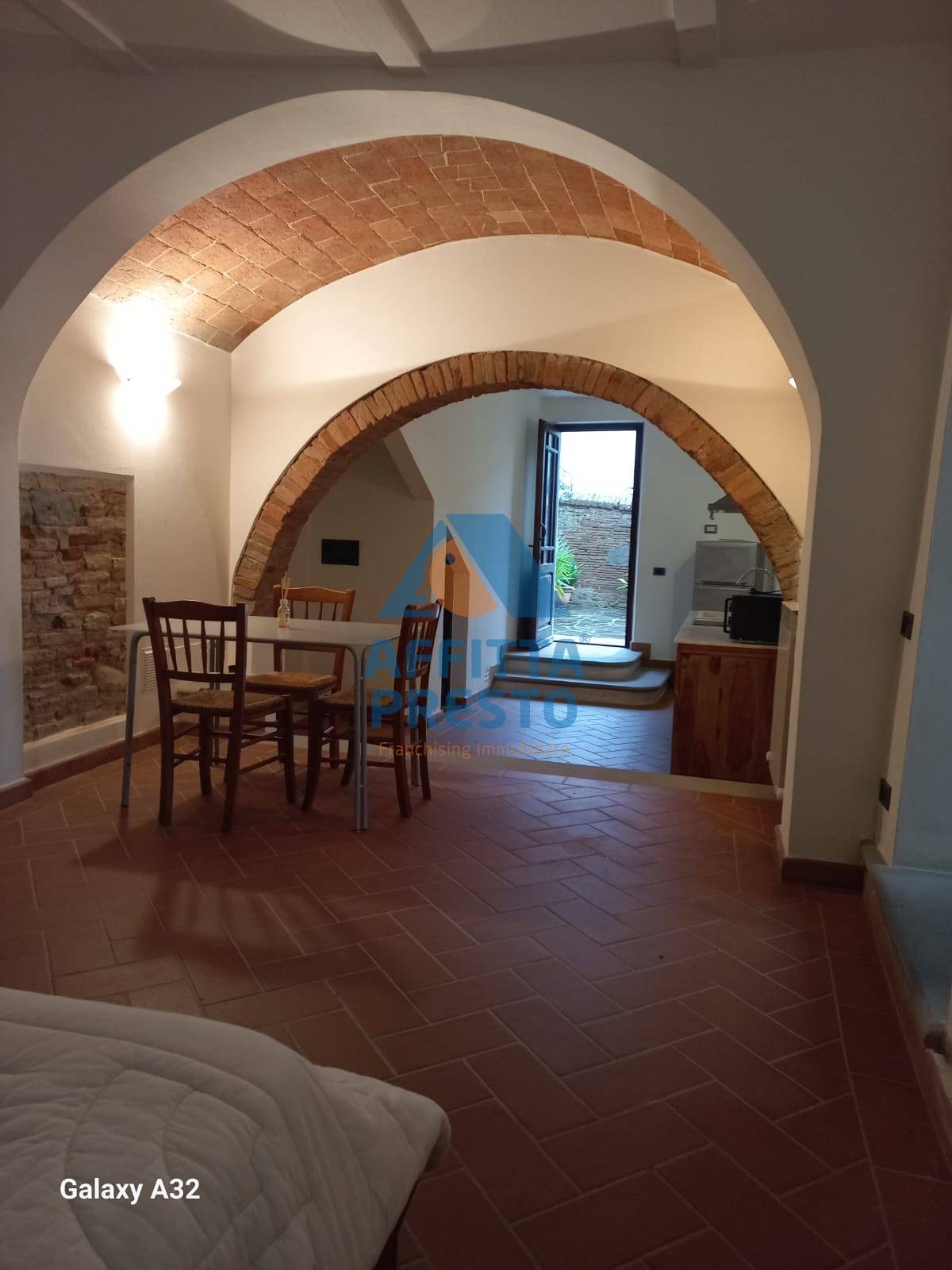 Immagine 1 di Appartamento in affitto  a Castelfiorentino