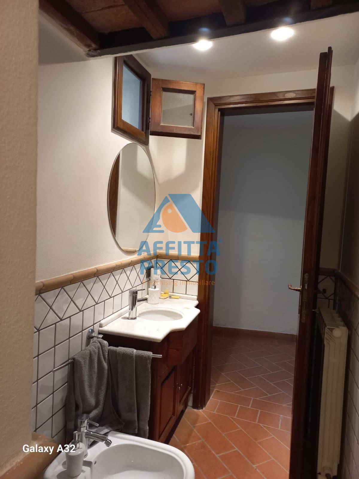 Immagine 8 di Appartamento in affitto  a Castelfiorentino