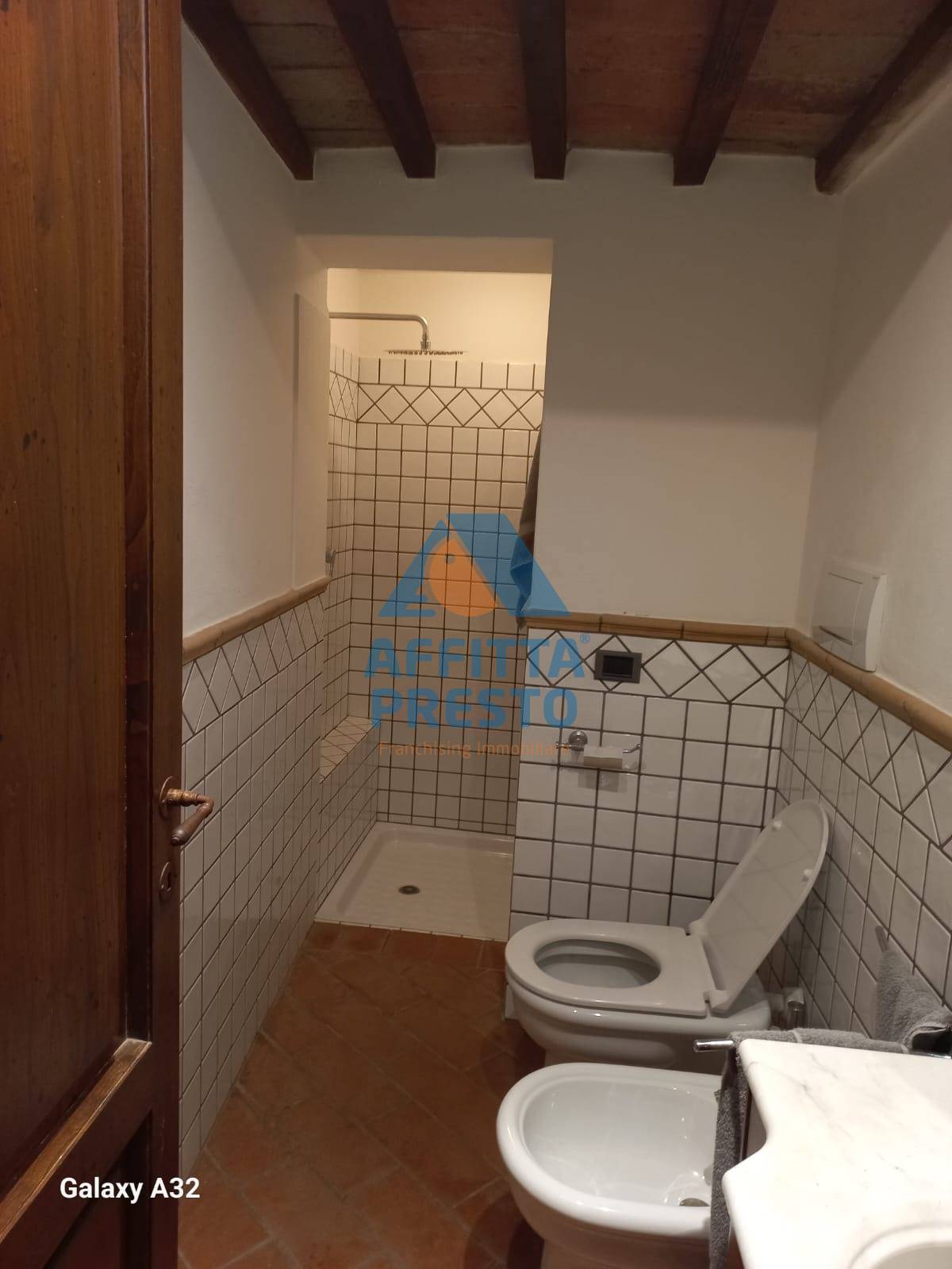 Immagine 9 di Appartamento in affitto  a Castelfiorentino