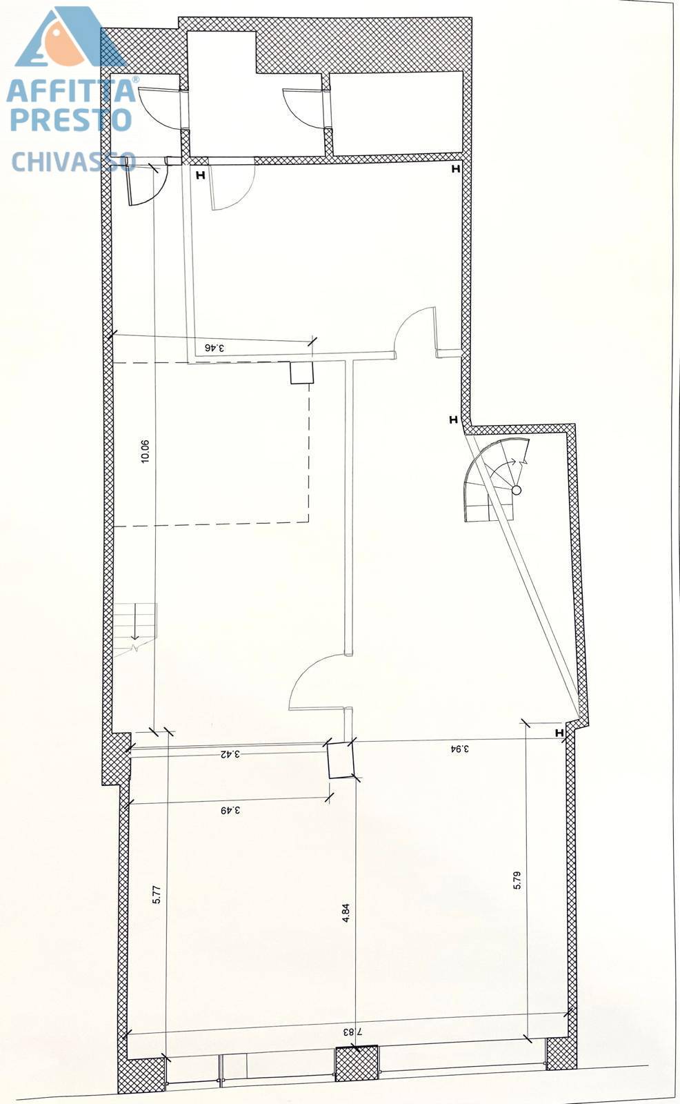 Immagine 16 di Negozio in affitto  in Via Po 5 a Chivasso