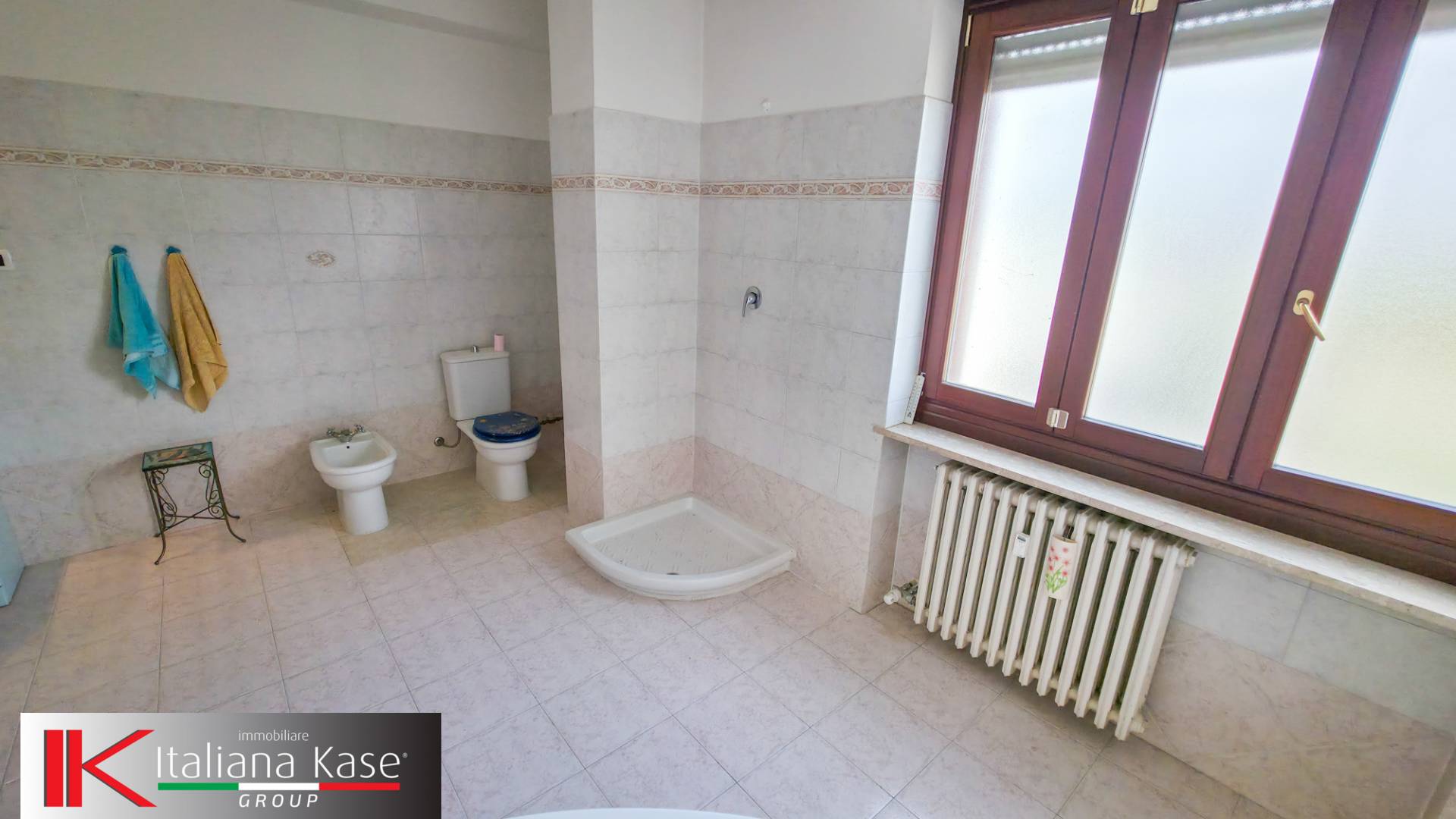 Immagine 13 di Appartamento in vendita  in strada statale san giorgio-cigliano 7 a San Giusto Canavese