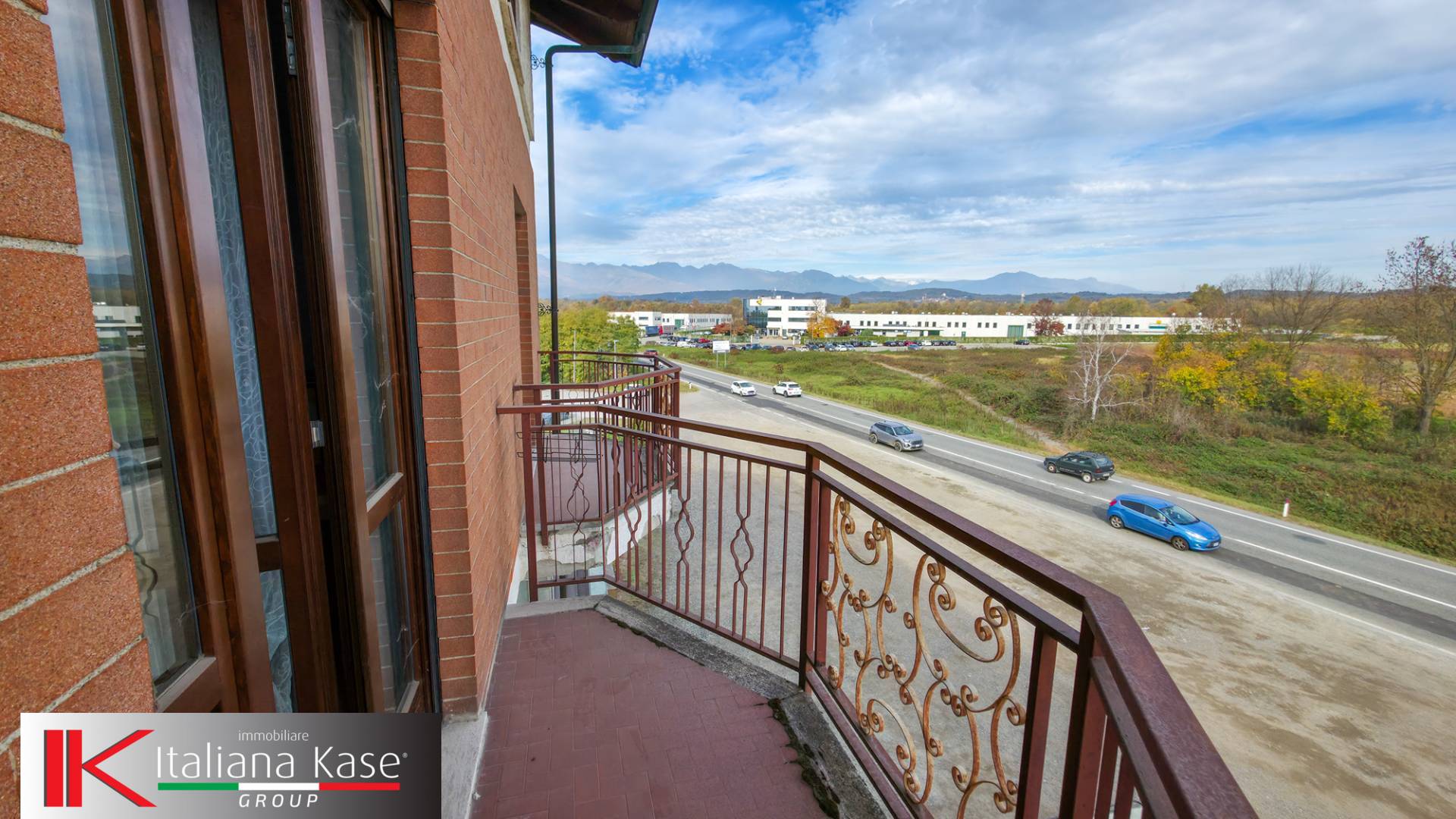 Immagine 27 di Appartamento in vendita  in strada statale san giorgio-cigliano 7 a San Giusto Canavese