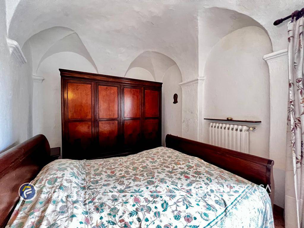 Immagine 17 di Casa indipendente in vendita  in Via San Sebastiano a Borgio Verezzi