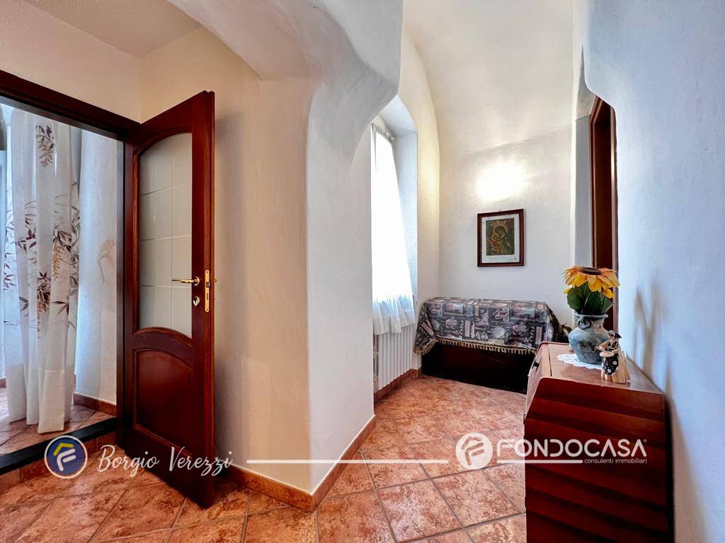 Immagine 20 di Casa indipendente in vendita  in Via San Sebastiano a Borgio Verezzi