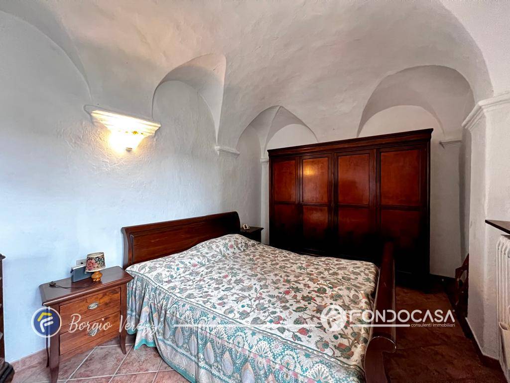 Immagine 18 di Casa indipendente in vendita  in Via San Sebastiano a Borgio Verezzi