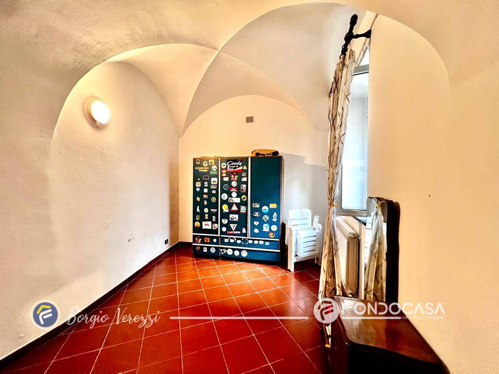 Immagine 9 di Casa indipendente in vendita  in Via San Sebastiano a Borgio Verezzi