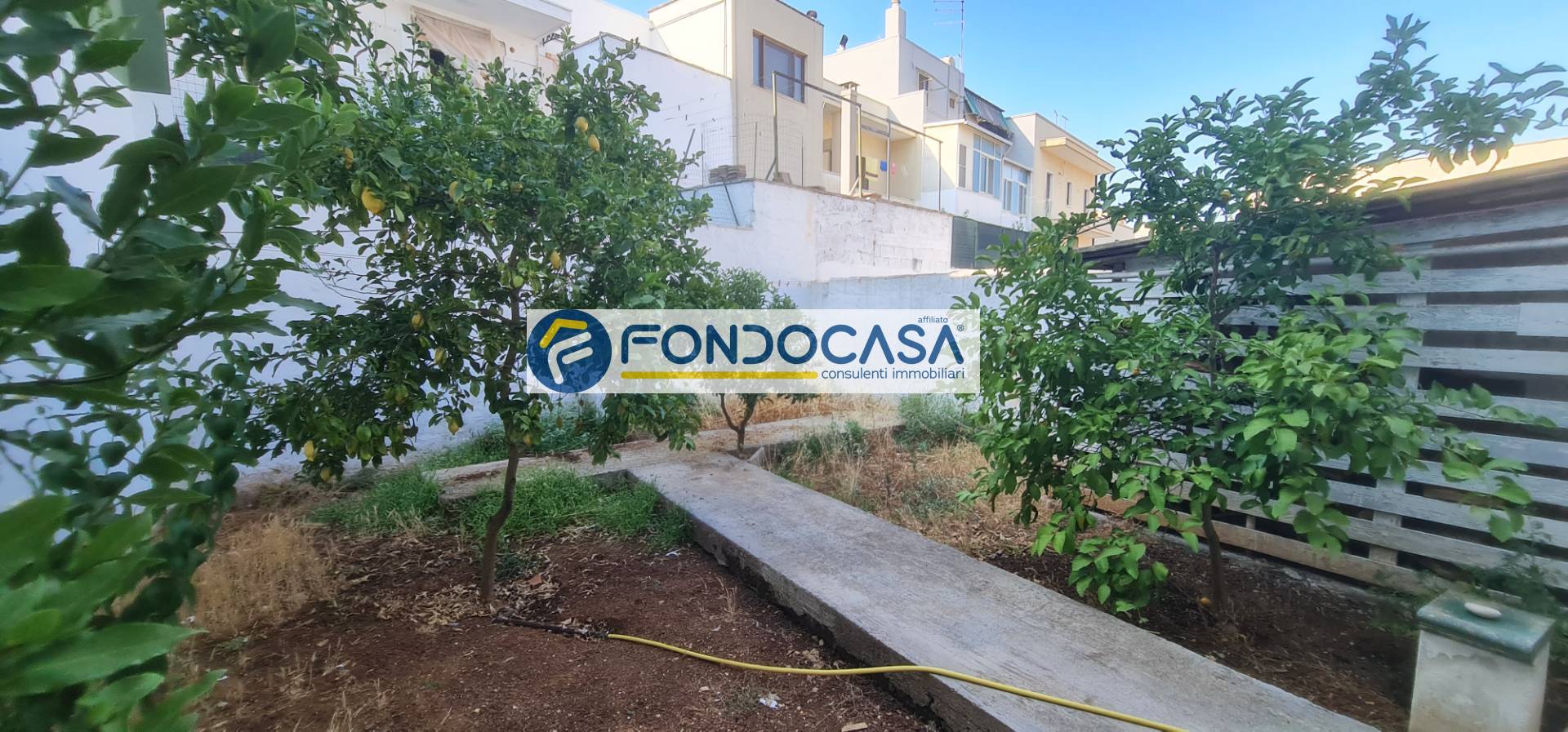 Immagine 28 di Casa semindipendente in vendita  in Via Marchese Di Bugnano 41 a Trepuzzi