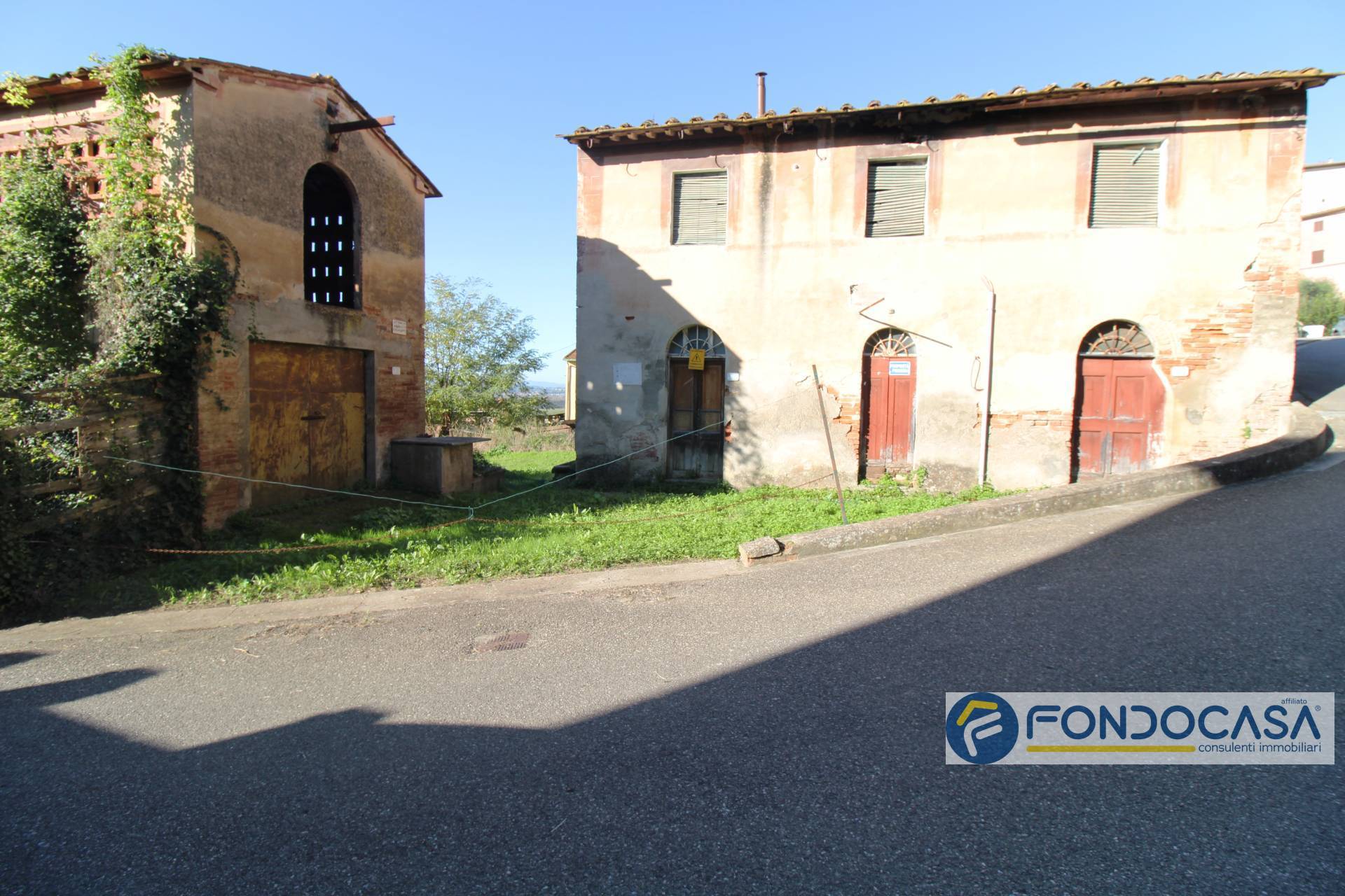 Immagine 2 di Villa in vendita  in Via Alcide De Gasperi a Palaia