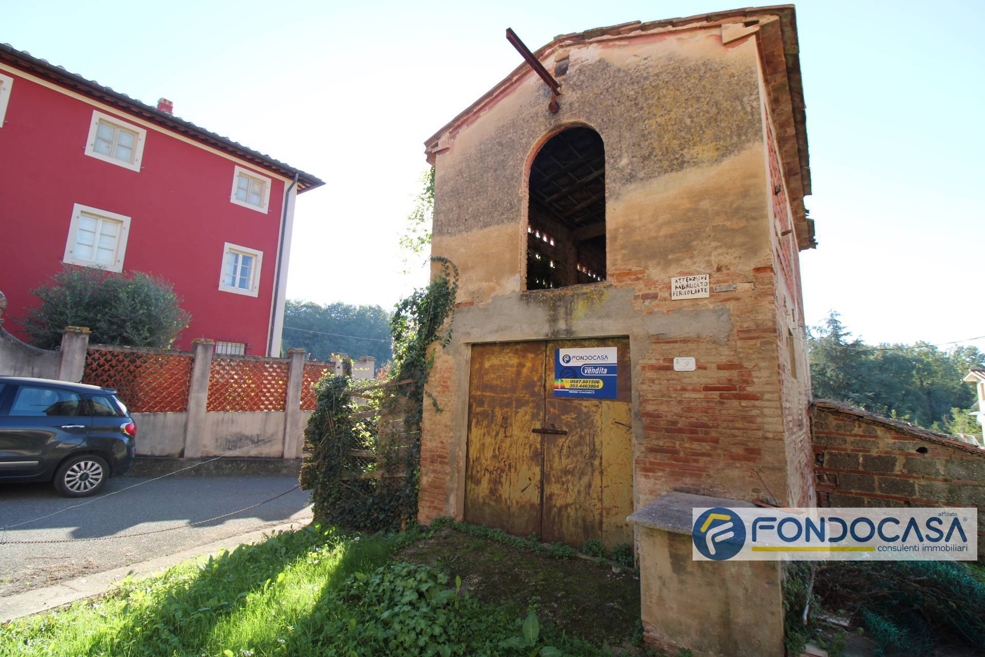 Immagine 14 di Villa in vendita  in Via Alcide De Gasperi a Palaia