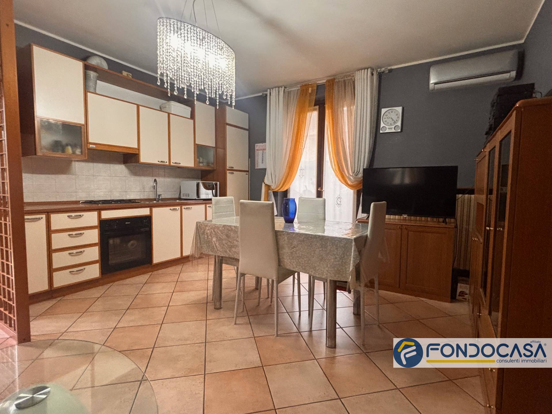 Immagine 5 di Appartamento in vendita  in Palazzolo sull'oglio a Palazzolo Sull'oglio