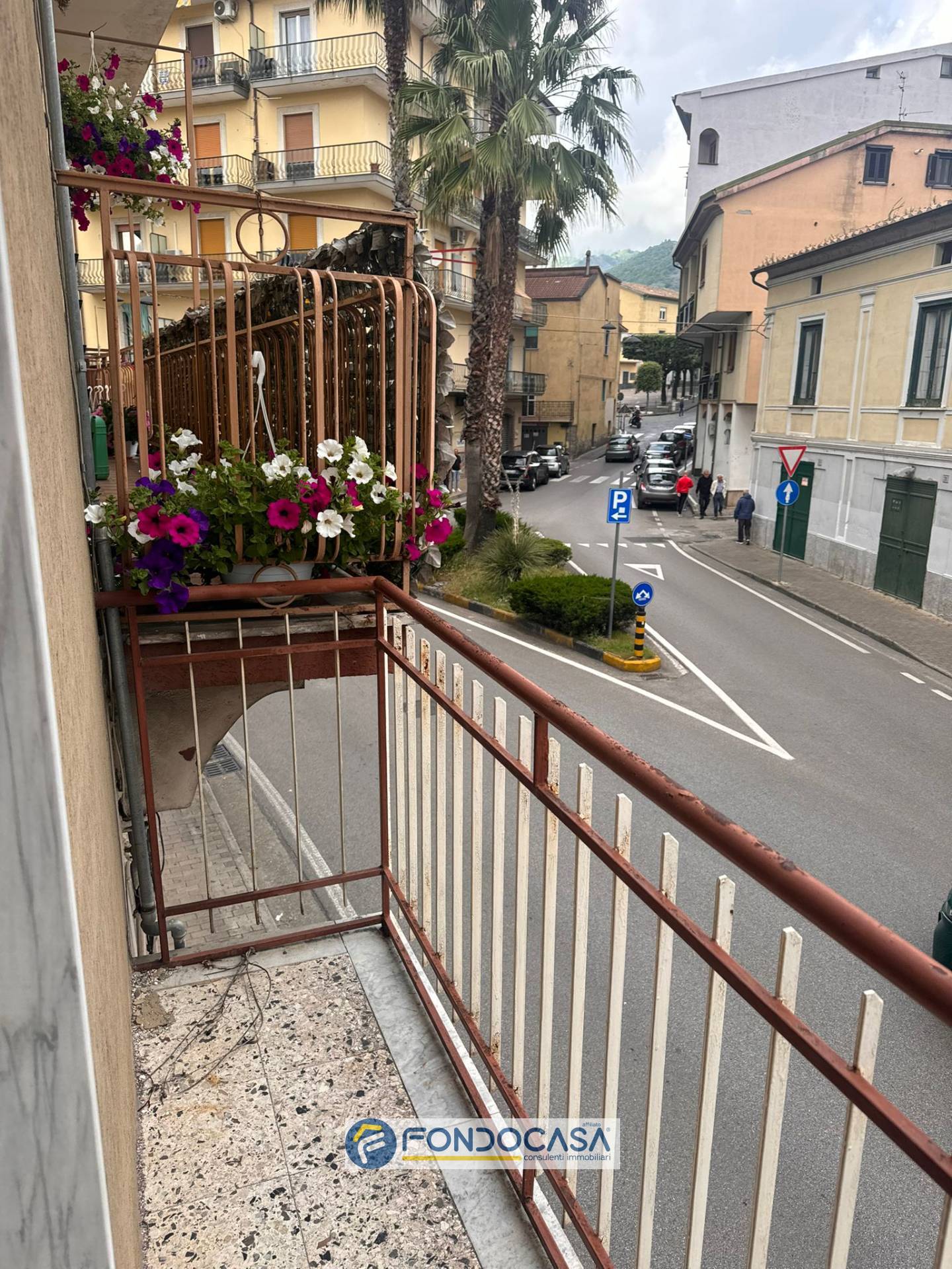Immagine 44 di Appartamento in vendita  in via angelo russomando 42 a Giffoni Valle Piana