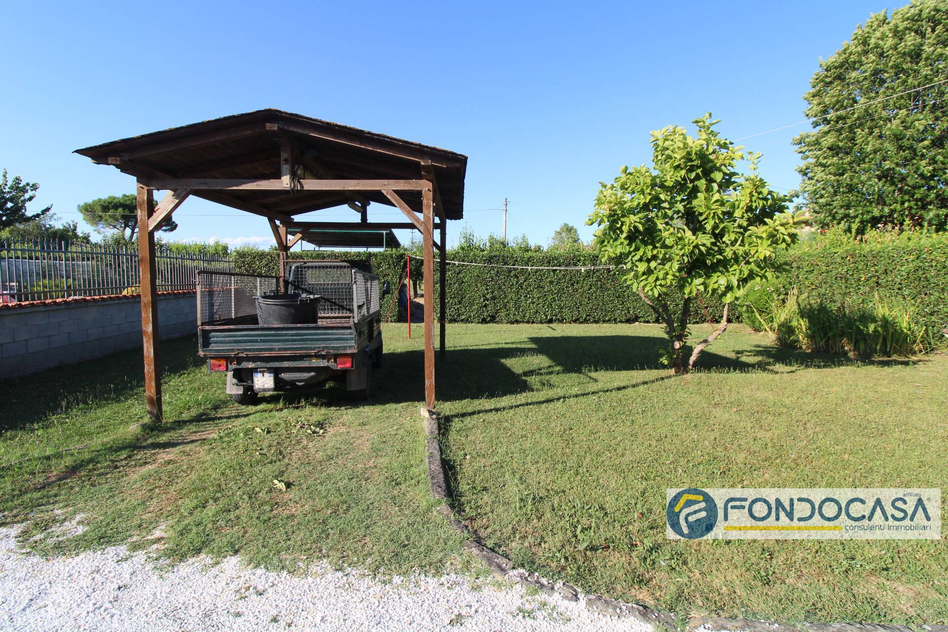 Immagine 2 di Casa indipendente in vendita  in Via San Donato a Montopoli In Val D'arno