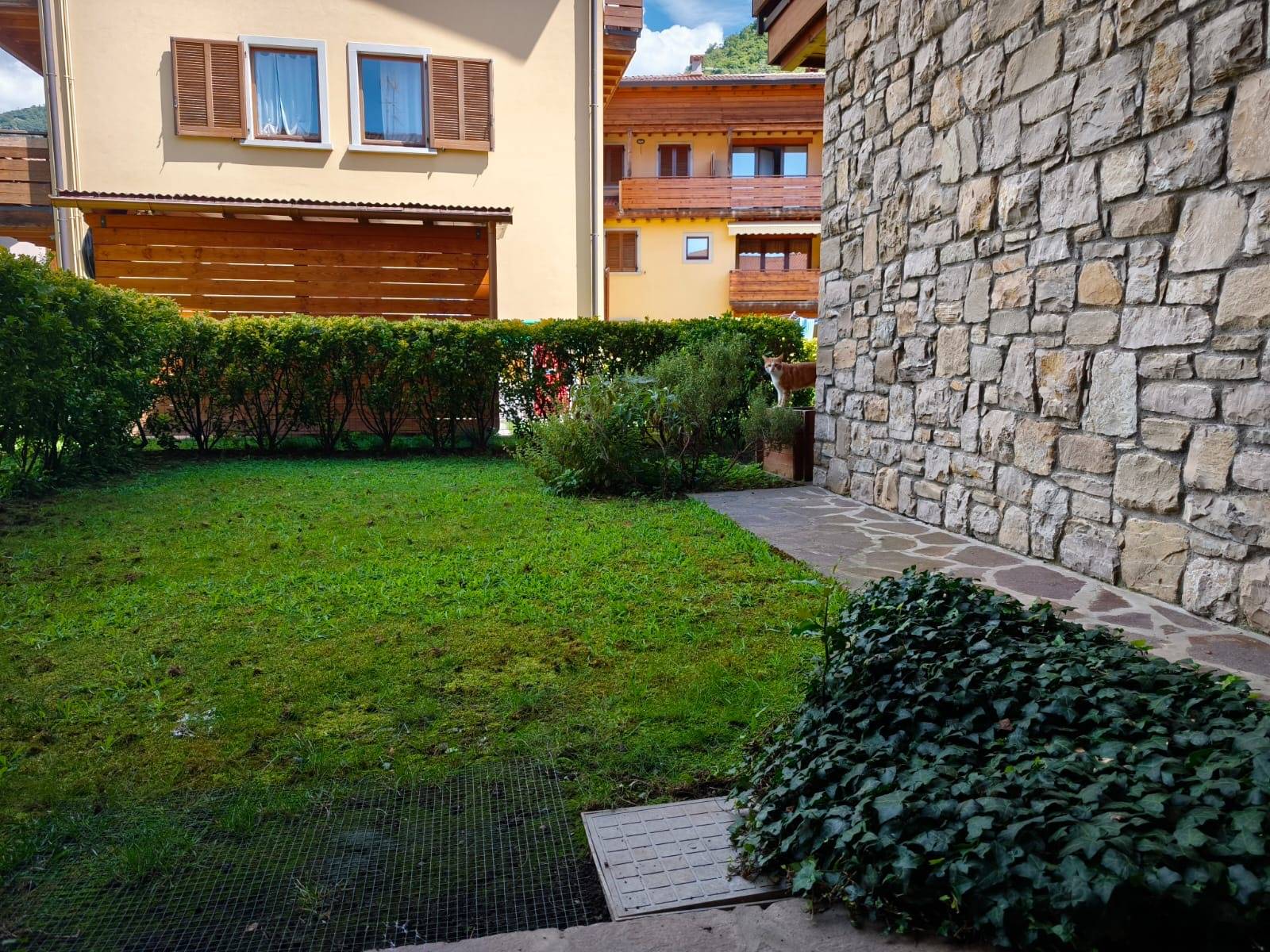 Immagine 6 di Villetta a schiera in vendita  in Via Madre Teresa di Calcutta 451 a Ardesio