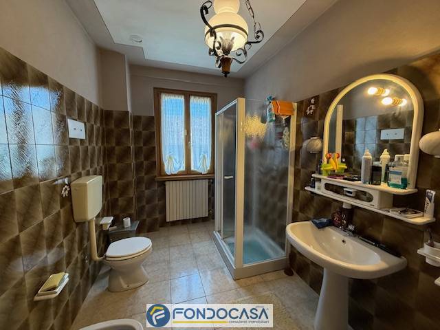 Immagine 29 di Appartamento in vendita  a Lograto