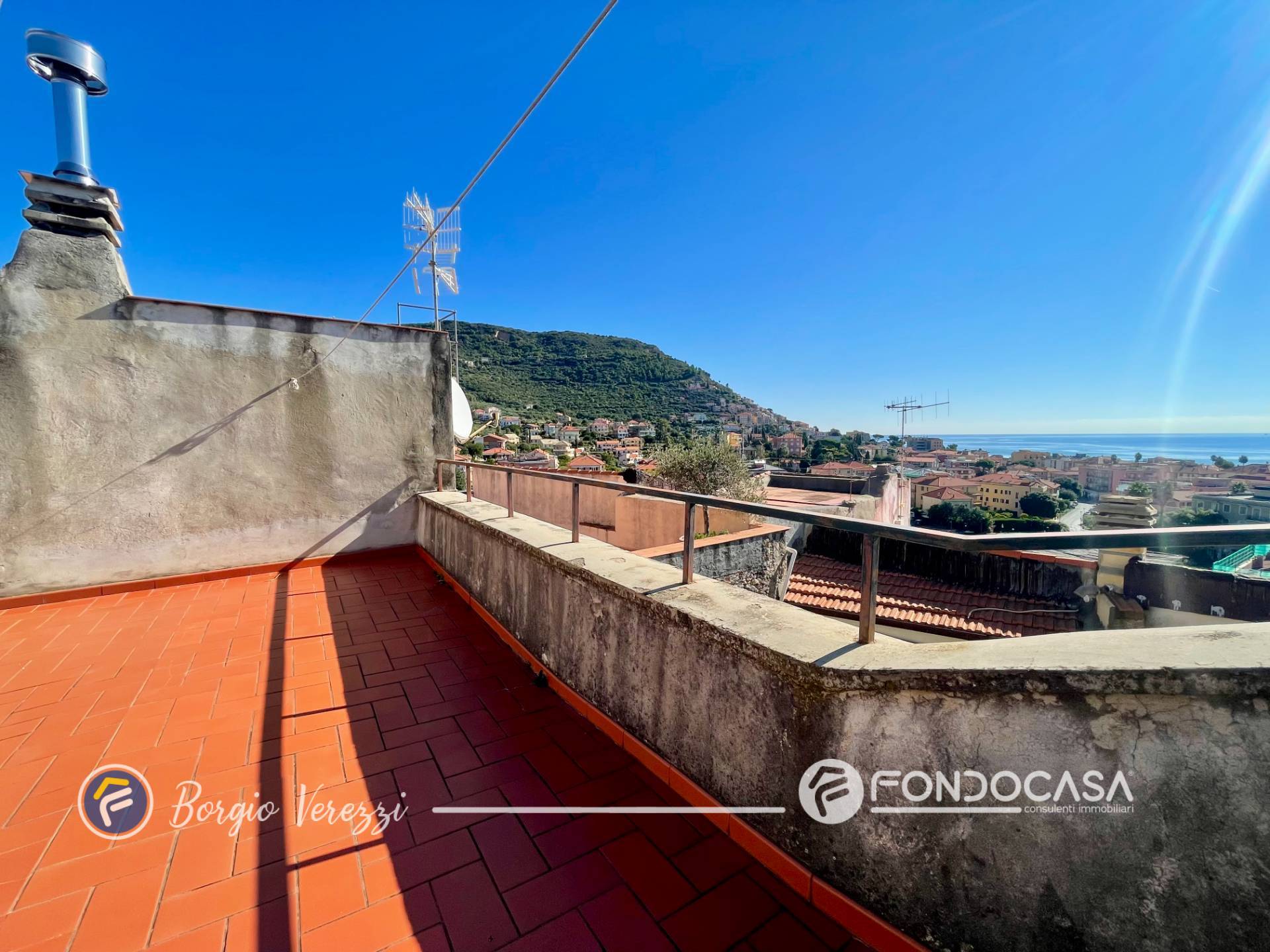 Immagine 33 di Casa indipendente in vendita  in Via San Sebastiano a Borgio Verezzi