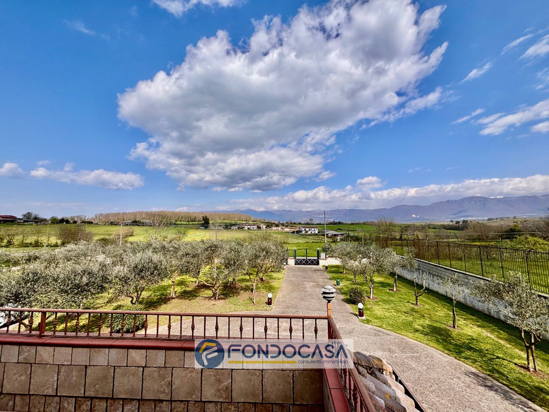 Immagine 24 di Villa in vendita  in via fraulisi a Alvignano