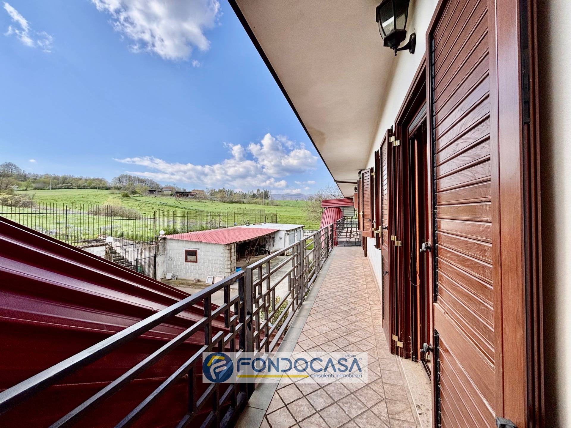 Immagine 28 di Villa in vendita  in via fraulisi a Alvignano