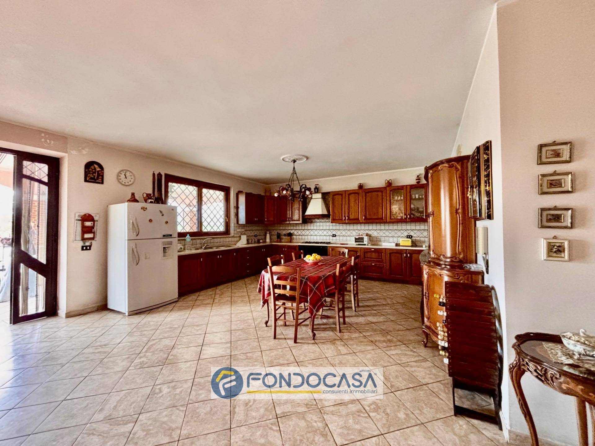 Immagine 34 di Villa in vendita  in via fraulisi a Alvignano