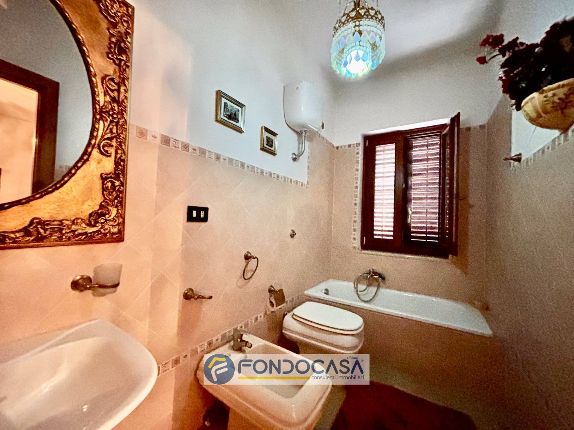 Immagine 49 di Villa in vendita  in via fraulisi a Alvignano