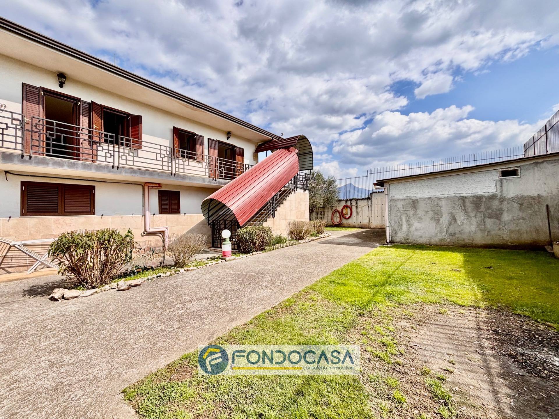 Immagine 60 di Villa in vendita  in via fraulisi a Alvignano