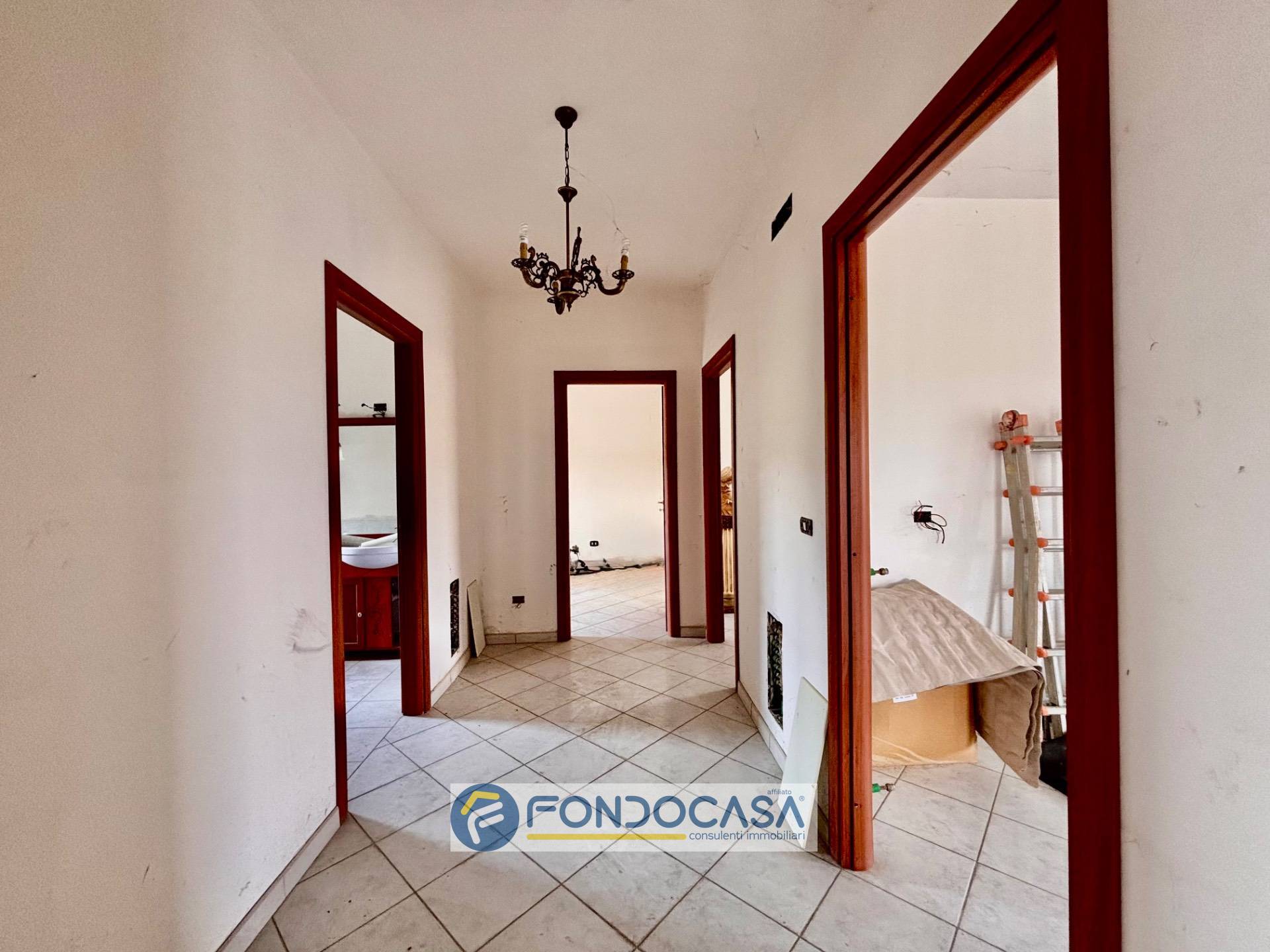 Immagine 72 di Villa in vendita  in via fraulisi a Alvignano