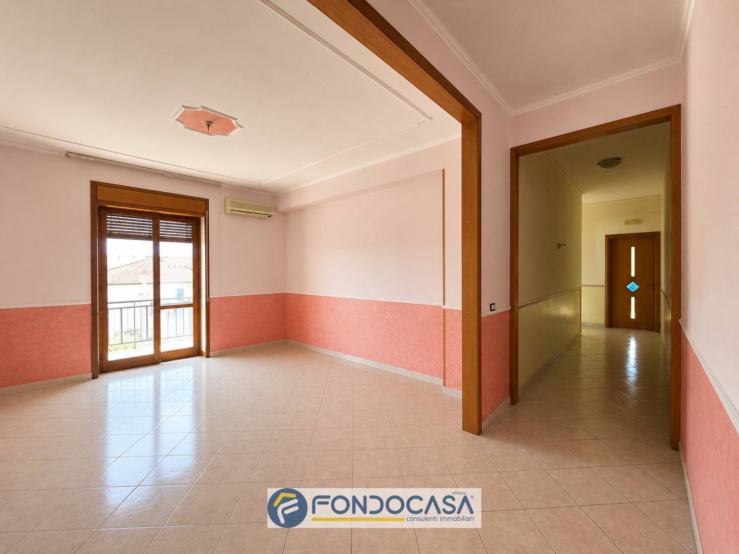 Immagine 10 di Appartamento in vendita  in Via Belluno 19 a Battipaglia