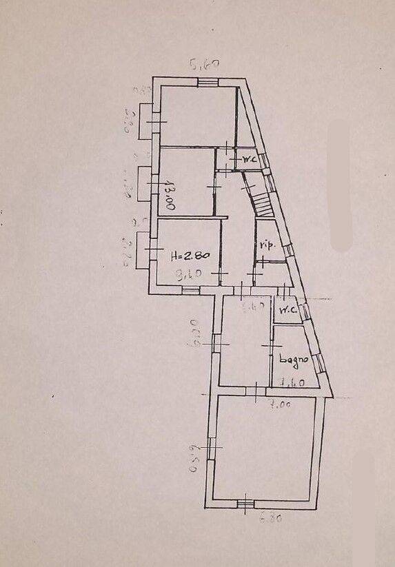 Immagine 38 di Albergo/B&B/Residence in vendita  in Via Ioppulo 35 a Ragusa