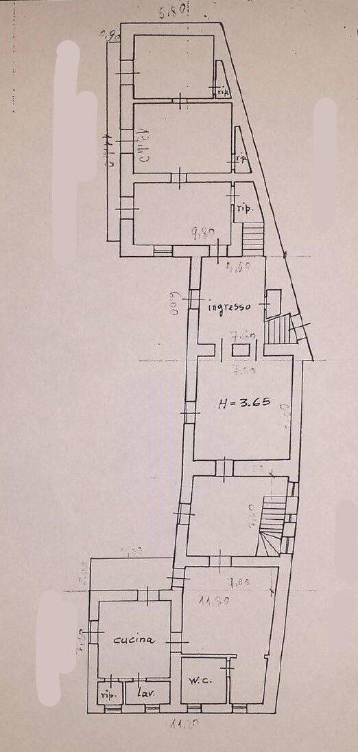 Immagine 39 di Albergo/B&B/Residence in vendita  in Via Ioppulo 35 a Ragusa