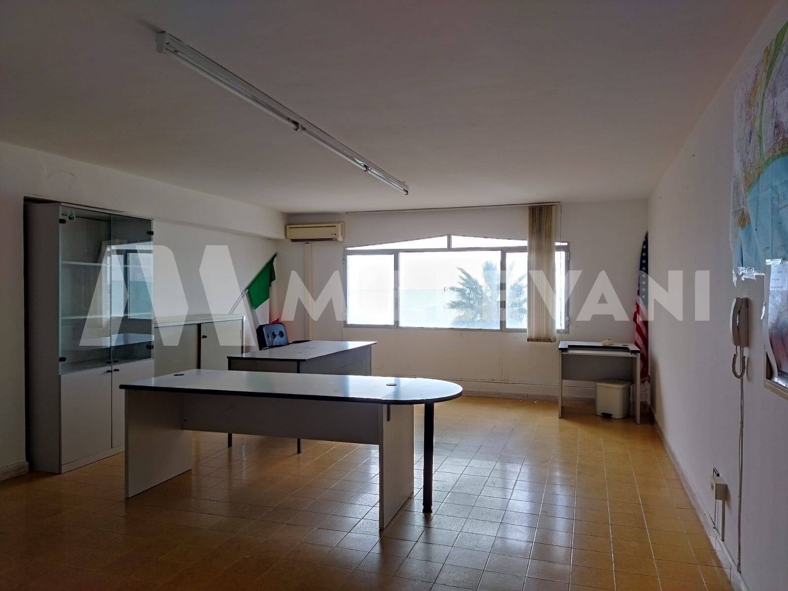 Immagine 11 di Appartamento in vendita  in Via Enrico Giunta a Pozzallo