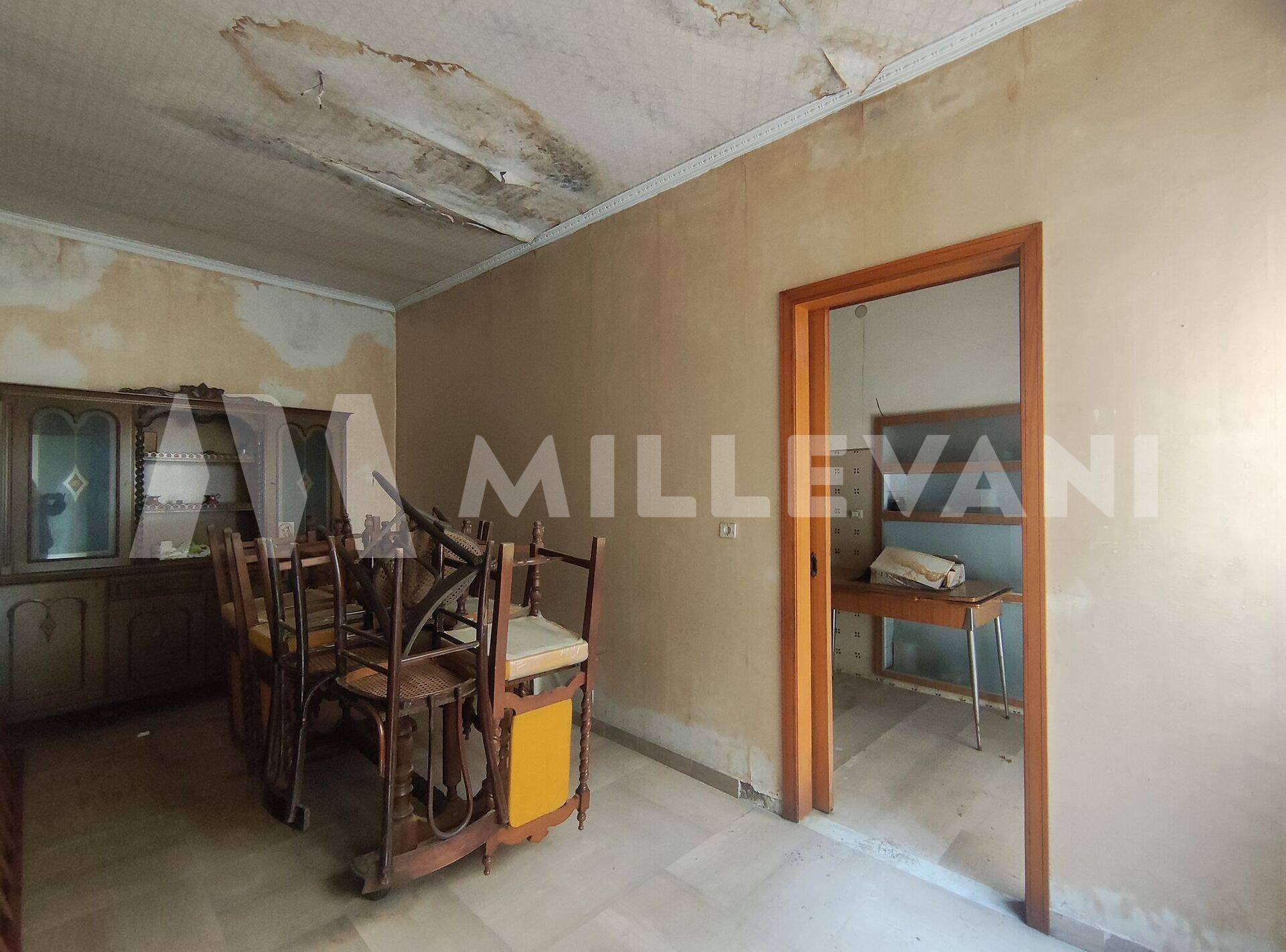 Immagine 9 di Albergo/B&B/Residence in vendita  in Via Principessa Elena 103 a Comiso
