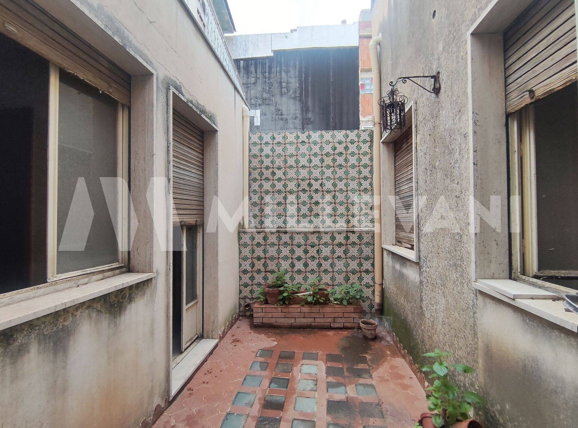 Immagine 16 di Albergo/B&B/Residence in vendita  in Via Principessa Elena 103 a Comiso