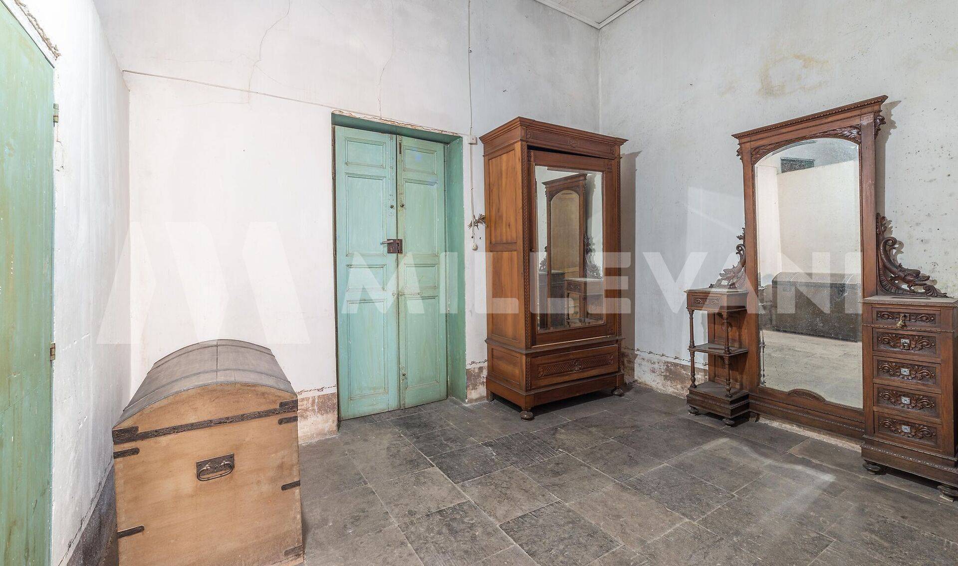 Immagine 28 di Albergo/B&B/Residence in vendita  in Via La Marmora a Vittoria