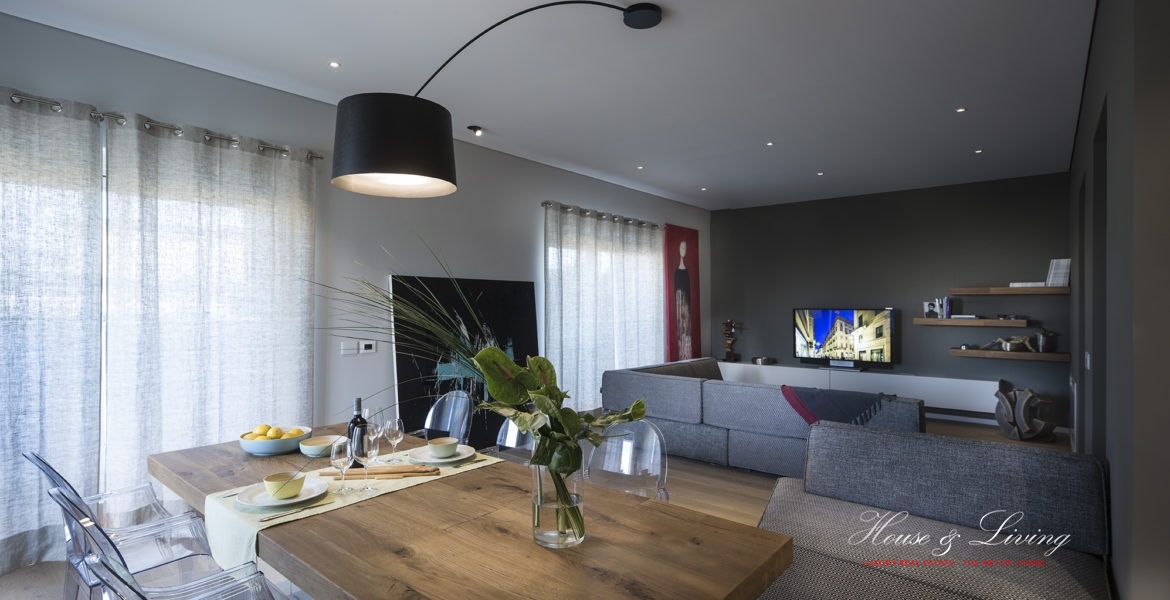 Immagine 8 di Attico in affitto  a Torino