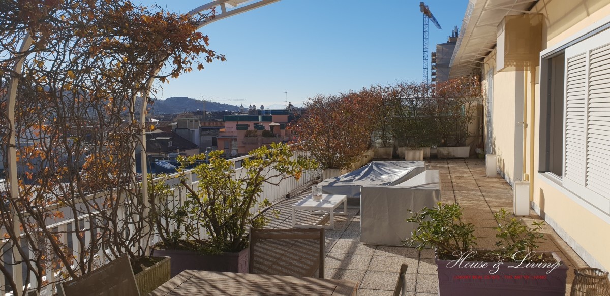 Immagine 7 di Attico in affitto  a Torino