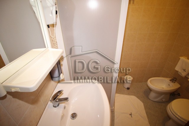 Immagine 7 di Albergo/B&B/Residence in vendita  a Alcamo