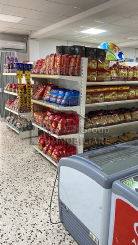 Immagine 7 di Negozio in vendita  a Alcamo