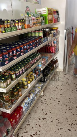 Immagine 8 di Negozio in vendita  a Alcamo