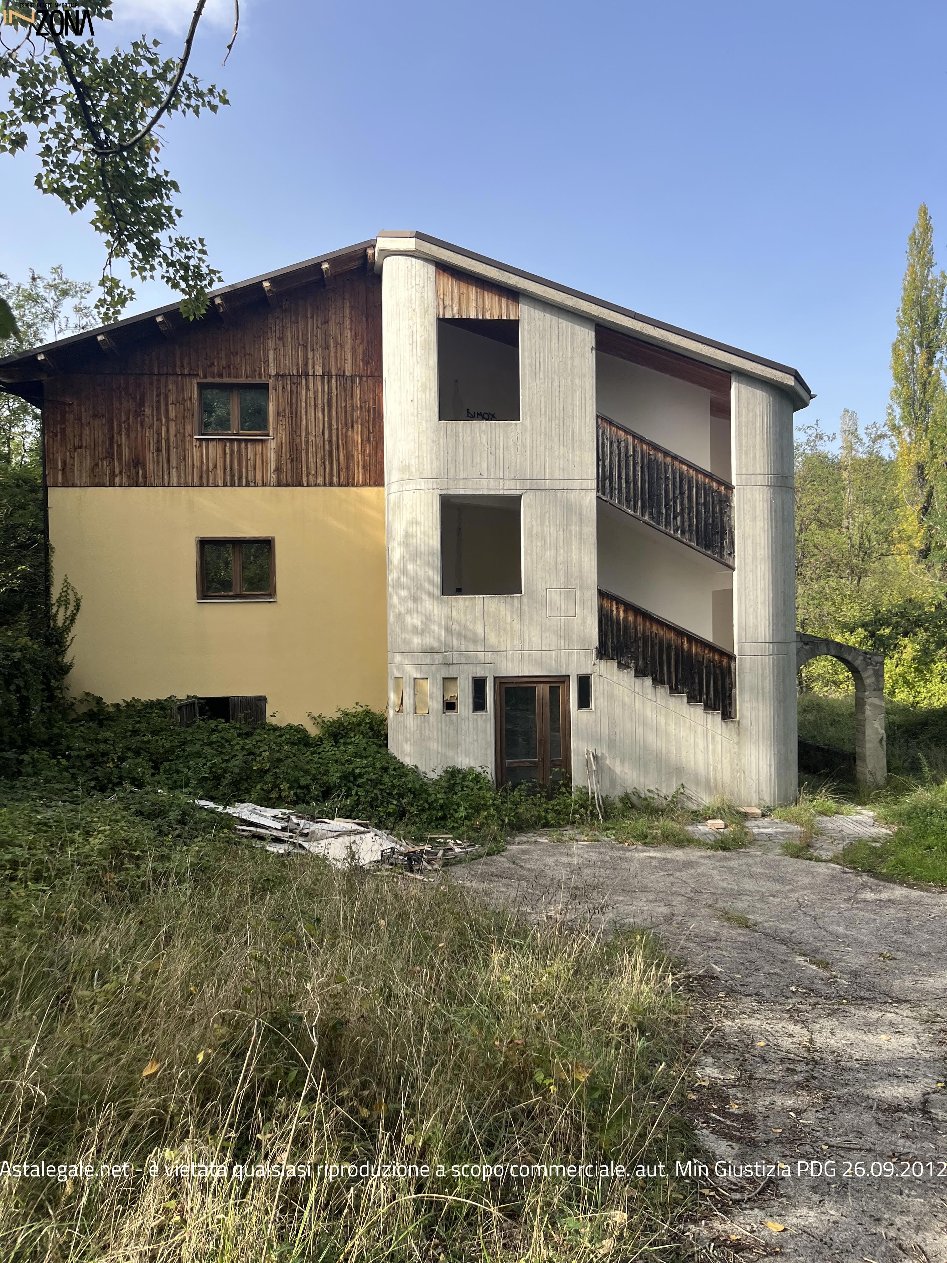 Immagine 1 di Appartamento in vendita  1 a Caramanico Terme